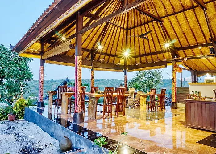 Sunrise Hut's