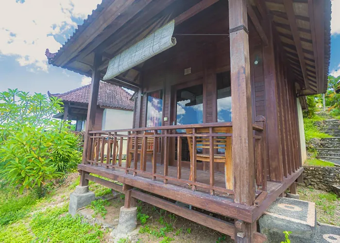 Sunrise Hut's レンボンガン島