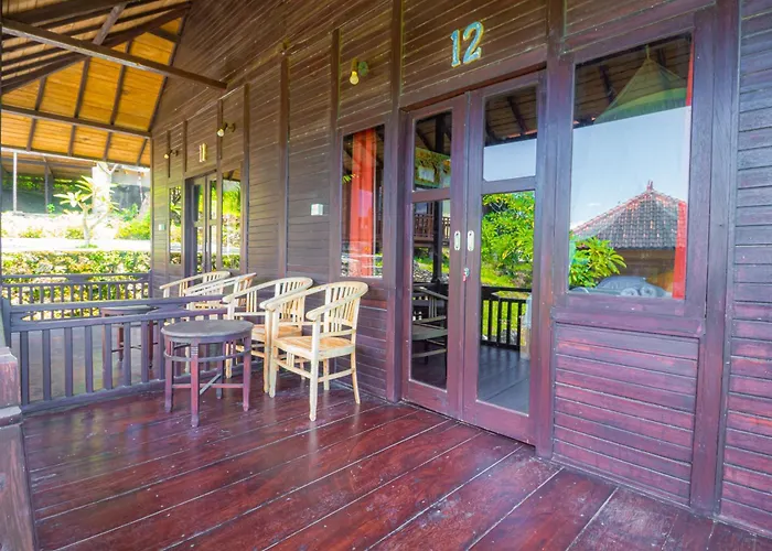 Sunrise Hut's 3*