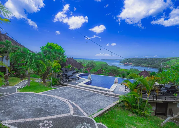 Sunrise Hut's 3*